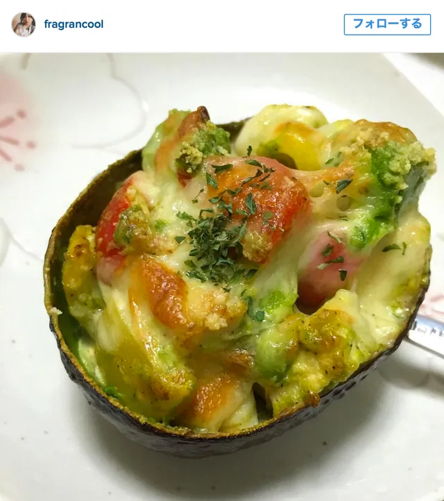 Instagramで話題 アボカドグラタン の作り方 とろけるチーズと相性バツグン Tabi Labo