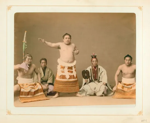 「100年前の美しい日本」　相撲