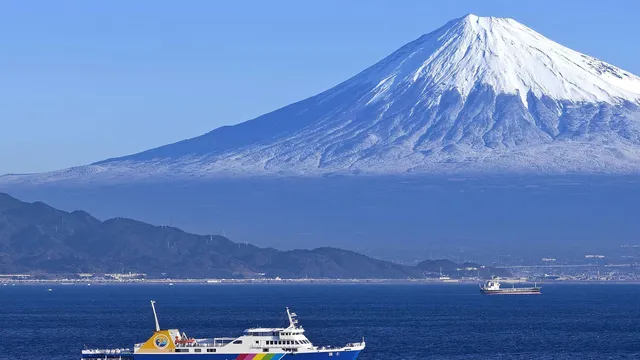 静岡県駿河湾の富士山