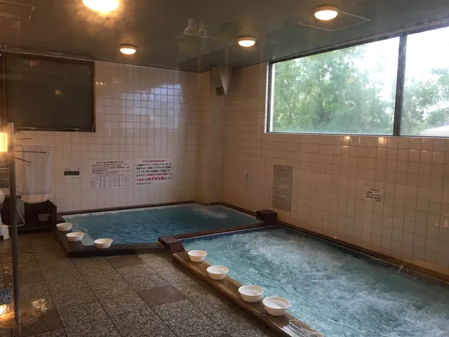 「サウナしきじ」の大浴場